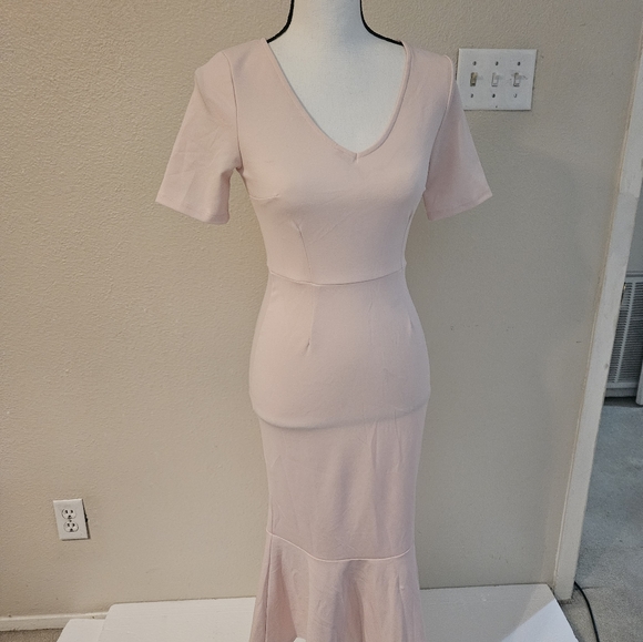 Lulu's size extra small light pink dress - Picture 1 of 5